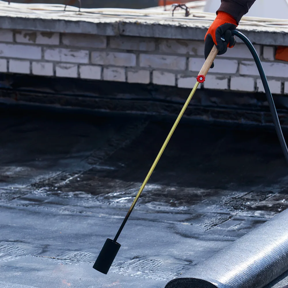 Membrane EPDM ou PVC : quelle étanchéité choisir pour un toit plat à Seignosse ?